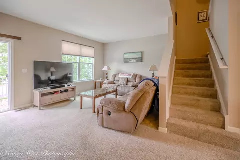 Other - 4062 Pompton Ave, Elgin, IL 60124 photo 2 of 8