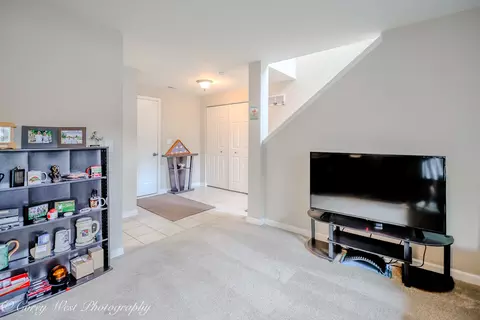 Other - 4062 Pompton Ave, Elgin, IL 60124 photo 4 of 8