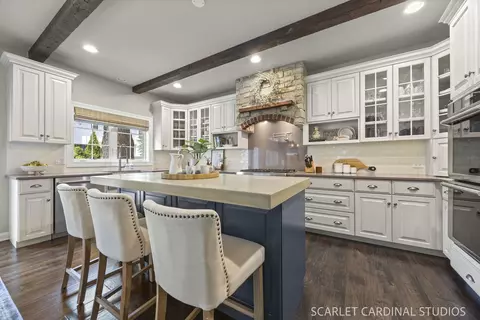 Kitchen - 835 S Wright St, Naperville, IL 60540 photo 1 of 4