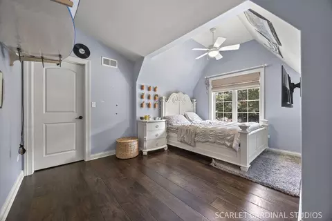 Bedroom - 835 S Wright St, Naperville, IL 60540 photo 2 of 5
