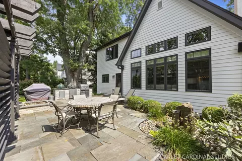 Exterior - 835 S Wright St, Naperville, IL 60540 photo 4 of 7