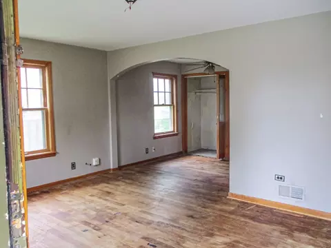 Living - 4228 Konrad Ave, Lyons, IL 60534 photo 1 of 1