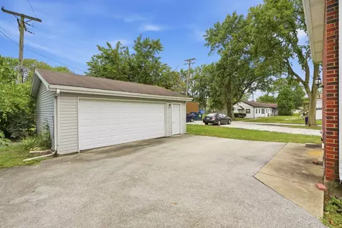 Exterior - 3760 Green St, Steger, IL 60475 photo 5 of 5