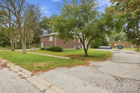 Exterior - 3760 Green St, Steger, IL 60475 photo 4 of 5