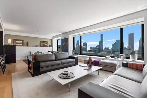 Living - 161 E Chicago Ave #33C, Chicago, IL 60611 photo 2 of 5