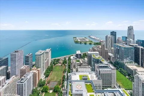 View/Area - 161 E Chicago Ave #33C, Chicago, IL 60611 photo 5 of 5
