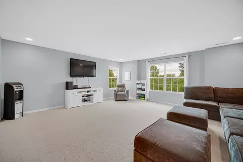 Other - 2634 Williamsburg Dr, Algonquin, IL 60102 photo 4 of 4