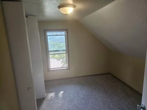 Bedroom - 556 24th Ave, Moline, IL 61265 photo 2 of 3
