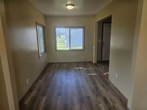 Living - 556 24th Ave, Moline, IL 61265 photo 2 of 2