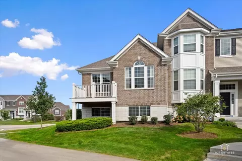Exterior - 4450 Monroe Ct, Naperville, IL 60564 photo 4 of 4