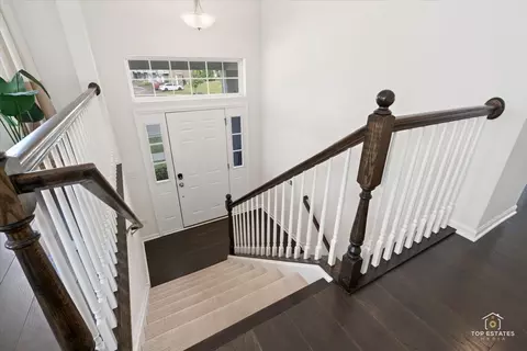 Entry Way - 4450 Monroe Ct, Naperville, IL 60564 photo 1 of 1