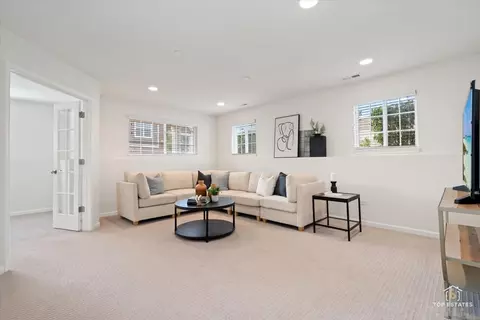 Other - 4450 Monroe Ct, Naperville, IL 60564 photo 7 of 10