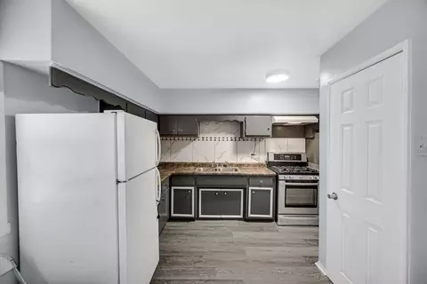 Kitchen - 2303 E 100th St, Chicago, IL 60617 photo 3 of 3