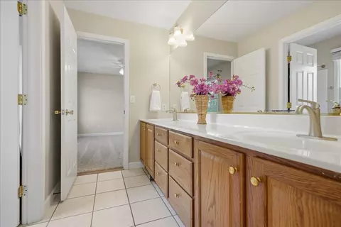 Bath - 409 Whispering Pines Cc Ln, Normal, IL 61761 photo 5 of 6