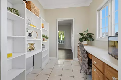 Entry Way - 409 Whispering Pines Cc Ln, Normal, IL 61761 photo 2 of 5