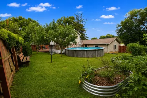 Other - 810 Hemlock Ave, Dixon, IL 61021 photo 6 of 6