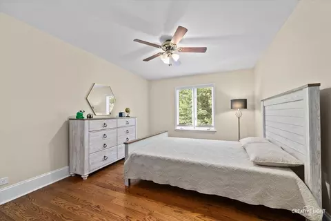 Bedroom - 615 E Bailey Rd, Naperville, IL 60565 photo 3 of 3