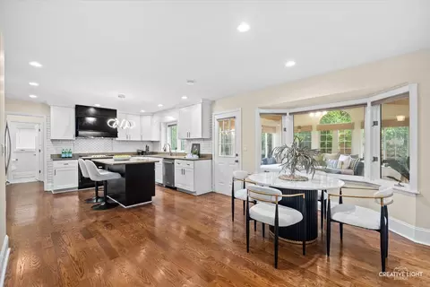 Kitchen - 615 E Bailey Rd, Naperville, IL 60565 photo 4 of 4
