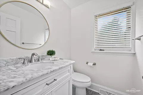Bath - 615 E Bailey Rd, Naperville, IL 60565 photo 1 of 5