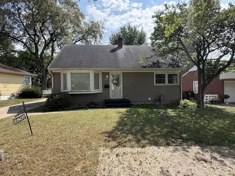 2807 18th Ave, Rockford, IL 61108