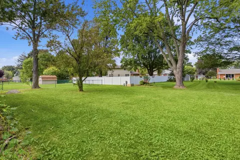 Exterior - 1120 Joel Ave, Aurora, IL 60505 photo 3 of 6