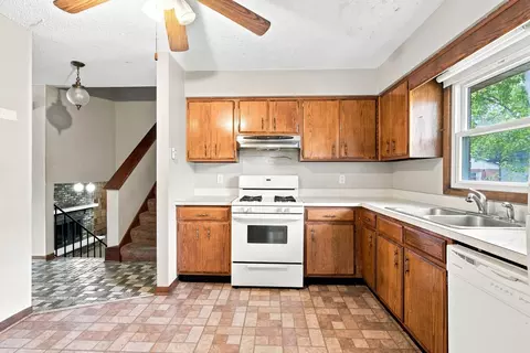 Kitchen - 1120 Joel Ave, Aurora, IL 60505 photo 2 of 3