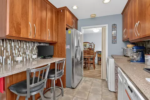 Other - 964 S 3rd Ave, Des Plaines, IL 60016 photo 3 of 4