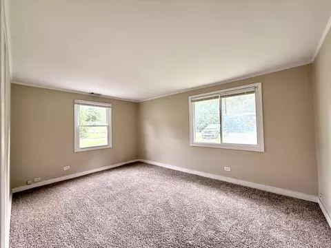 Bedroom - 54 Monee Rd, Park Forest, IL 60466 photo 2 of 3