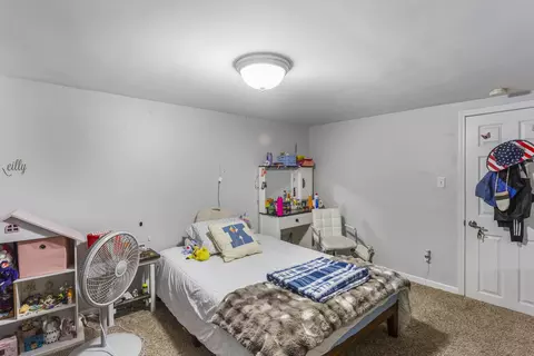 Bedroom - 533 N Macon St, Bement, IL 61813 photo 5 of 6