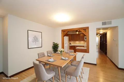 Dining - 1101 Pleasant Run Dr #1014, Wheeling, IL 60090 photo 1 of 1