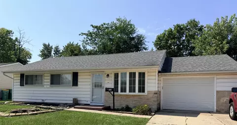 420 Camden Ave, Romeoville, IL 60446