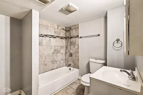 610 E 87th Pl, Chicago, IL 60619 photo 12