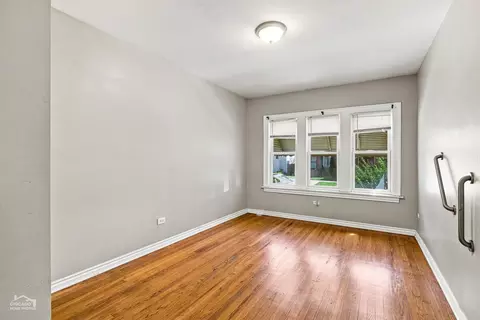 610 E 87th Pl, Chicago, IL 60619 photo 2