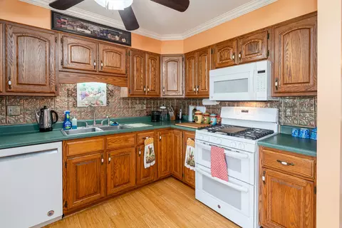 Kitchen - 4202 Walnut Ln, Junction, IL 62954 photo 1 of 2
