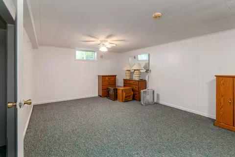 Bedroom - 4202 Walnut Ln, Junction, IL 62954 photo 6 of 6