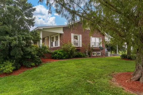 Other - 4202 Walnut Ln, Junction, IL 62954 photo 4 of 16