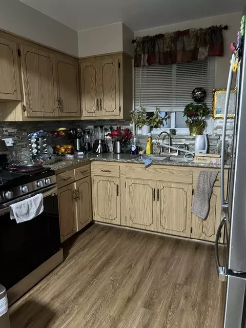 3650 W 68th St, Chicago, IL 60629 photo 5