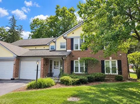 183 Grove Ave #C, Des Plaines, IL 60016