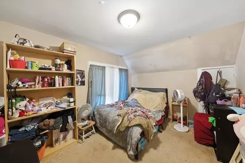 Bedroom - 1329 Maple Ave, Berwyn, IL 60402 photo 3 of 4