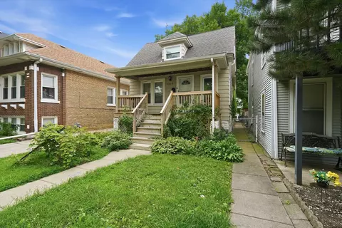 Exterior - 1329 Maple Ave, Berwyn, IL 60402 photo 1 of 6