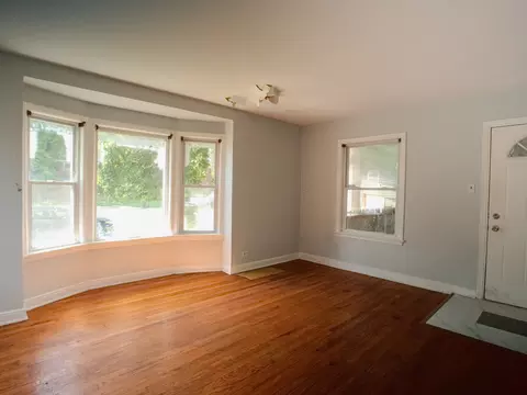 Living - 250 E 143rd St, Dolton, IL 60419 photo 2 of 3