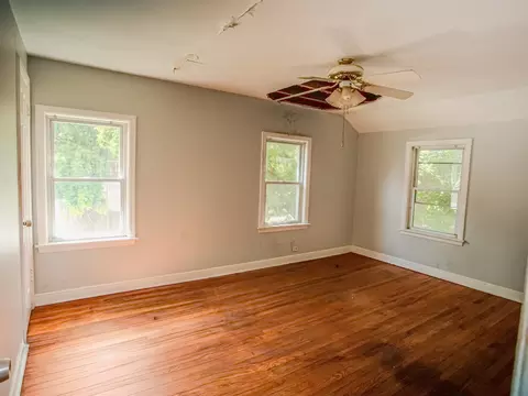 Bedroom - 250 E 143rd St, Dolton, IL 60419 photo 1 of 4