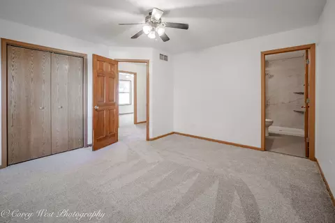 Bedroom - 409 Hickory Dr, Davis Junction, IL 61020 photo 2 of 7