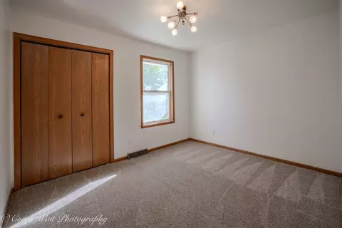 Bedroom - 409 Hickory Dr, Davis Junction, IL 61020 photo 4 of 7