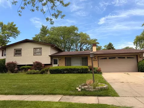 7388 Coventry Ln, Hanover Park, IL 60133