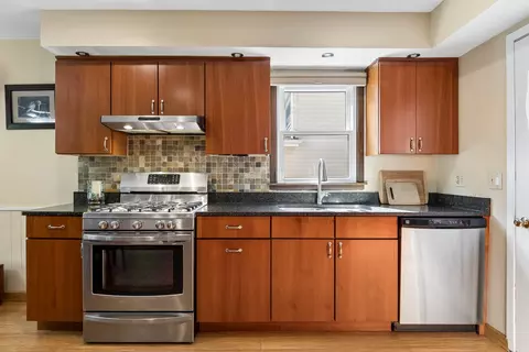 Kitchen - 1111 Dawes Ave, Wheaton, IL 60189 photo 3 of 3