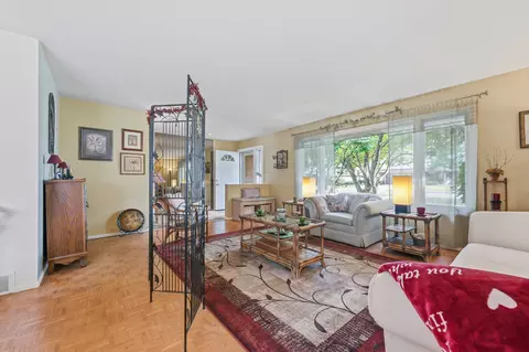 Living - 3310 Plum Grove Dr, Rolling Meadows, IL 60008 photo 4 of 8