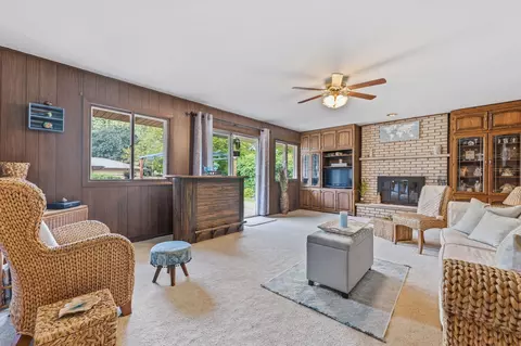 Living - 3310 Plum Grove Dr, Rolling Meadows, IL 60008 photo 6 of 8