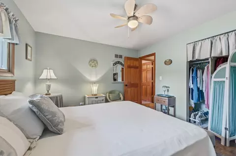 Bedroom - 3310 Plum Grove Dr, Rolling Meadows, IL 60008 photo 5 of 6