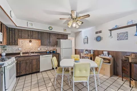 Kitchen - 3310 Plum Grove Dr, Rolling Meadows, IL 60008 photo 1 of 2